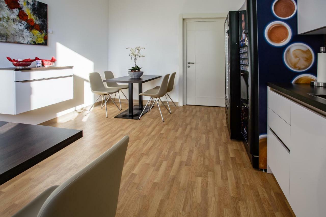 Health Vital Comfort Guestrooms Wels Kültér fotó